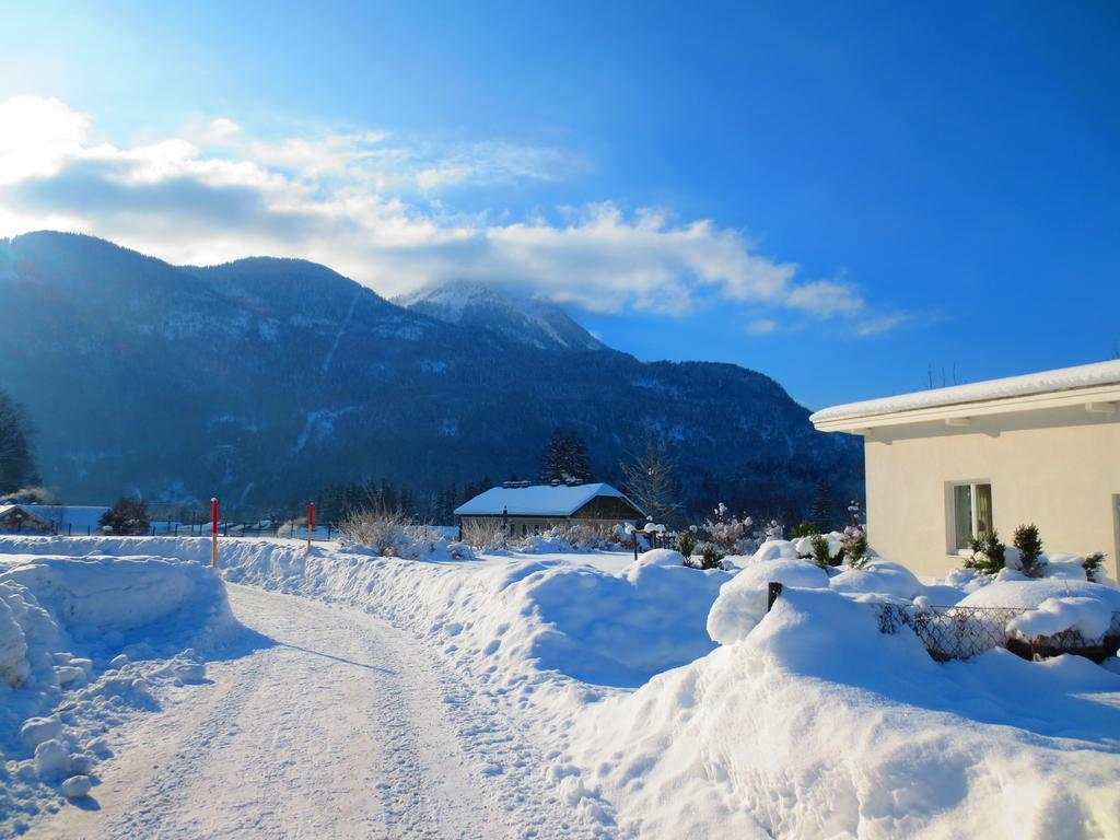 Flores, Ferienhaus Oder Doppelzimmer, Im Gruenen, 5 Gehminuten Ins Zentrum, Parkplatz, Zero Emissions Bad Ischl Exteriér fotografie